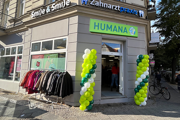 HUMANA Hermannstr. 44,  BERLIN 